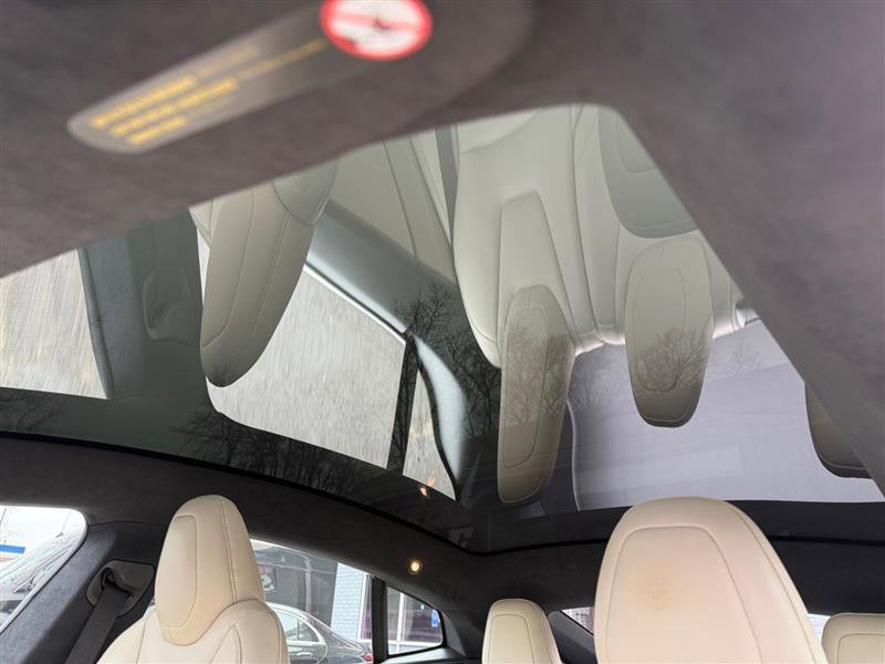 Used 2020 Tesla Model S Long Range Plus image 19