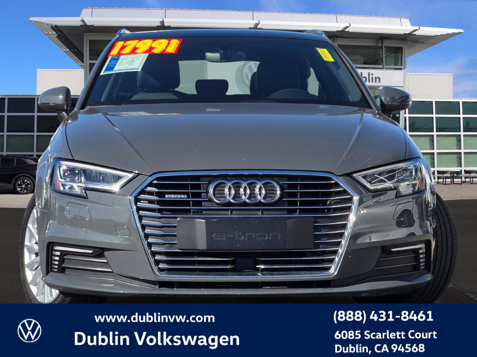 Used 2017 Audi A3 e-tron Premium Plus w/ Technology Package image 2