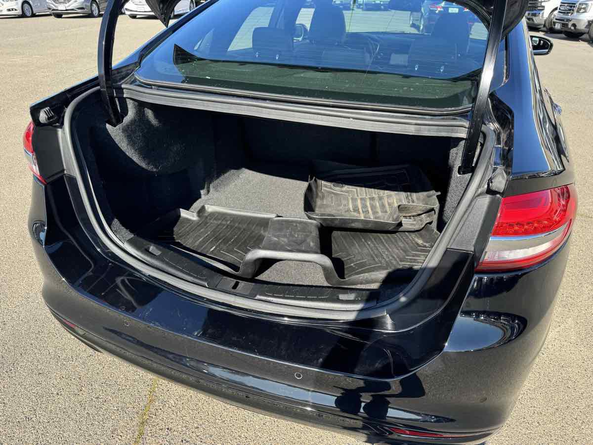 Used 2017 Ford Fusion Sport w/ Equipment Group 401A AWD/4WD image 37