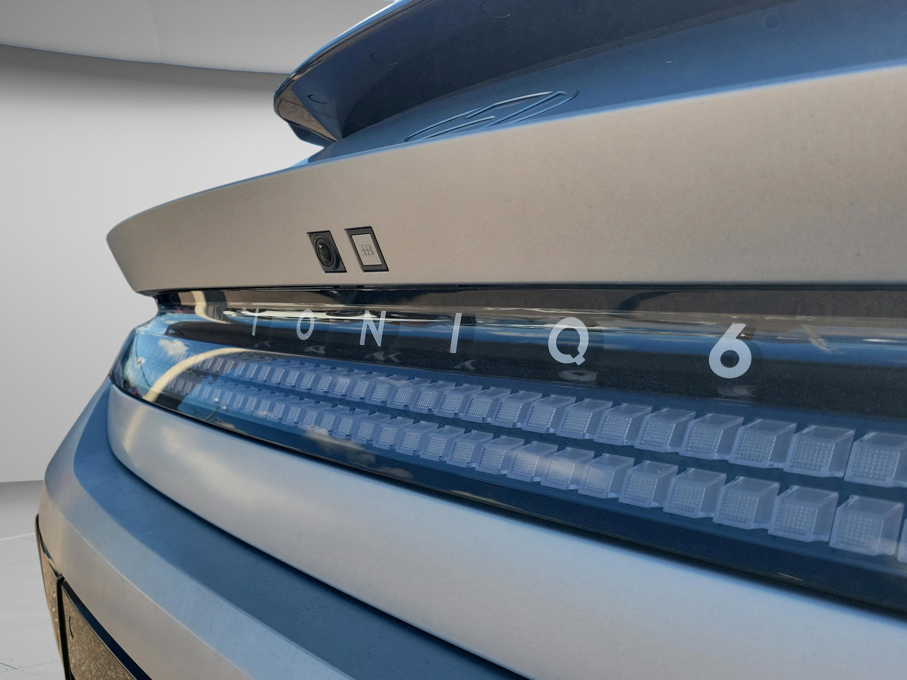 New 2025 Hyundai Ioniq 6 SEL image 32