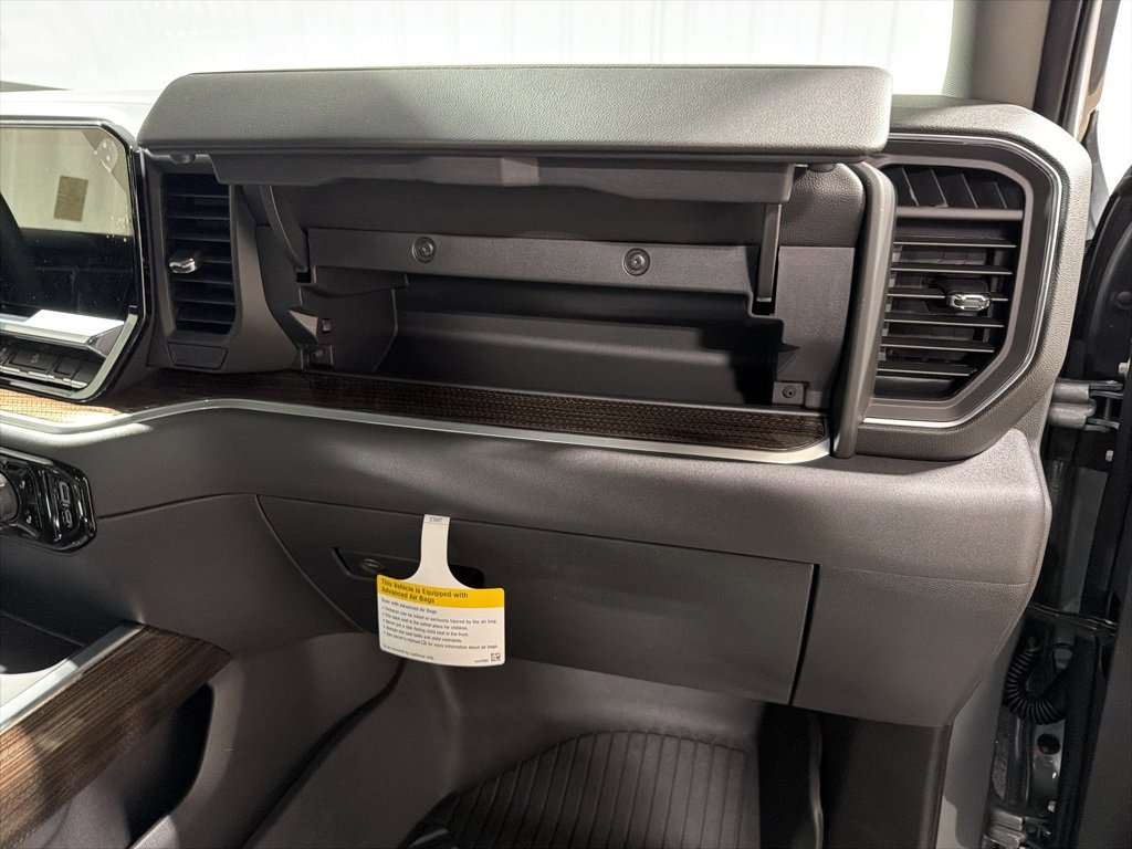 New 2026 Chevrolet Silverado 1500 LT Trail Boss w/ Dark Appearance Package image 24