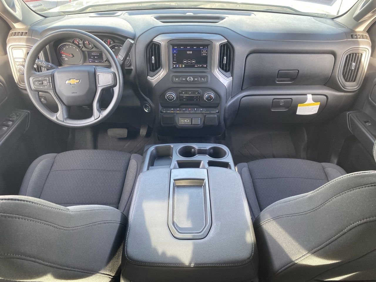 Used 2025 Chevrolet Silverado 1500 Custom image 12