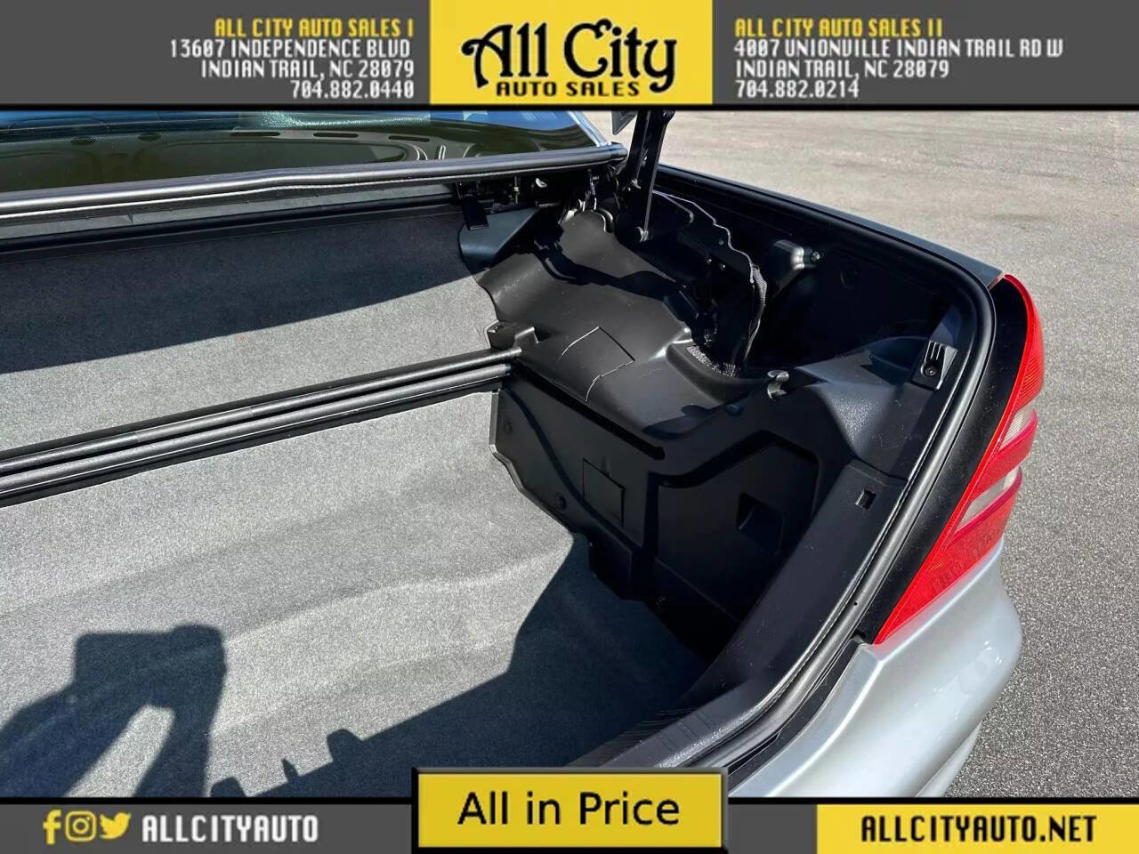 Used 1999 Mercedes-Benz SLK 230 image 21