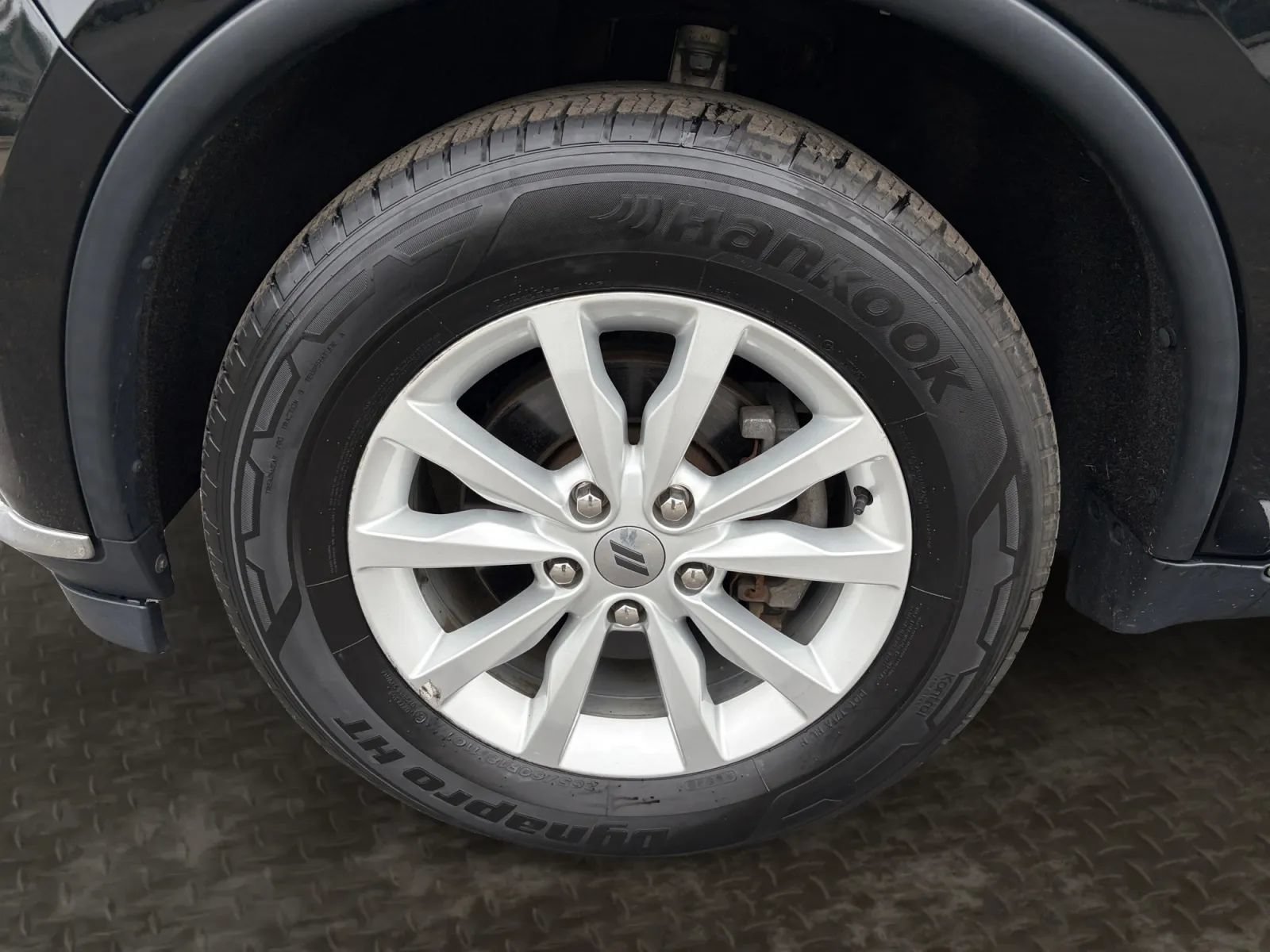 Used 2019 Dodge Durango SXT AWD/4WD image 34