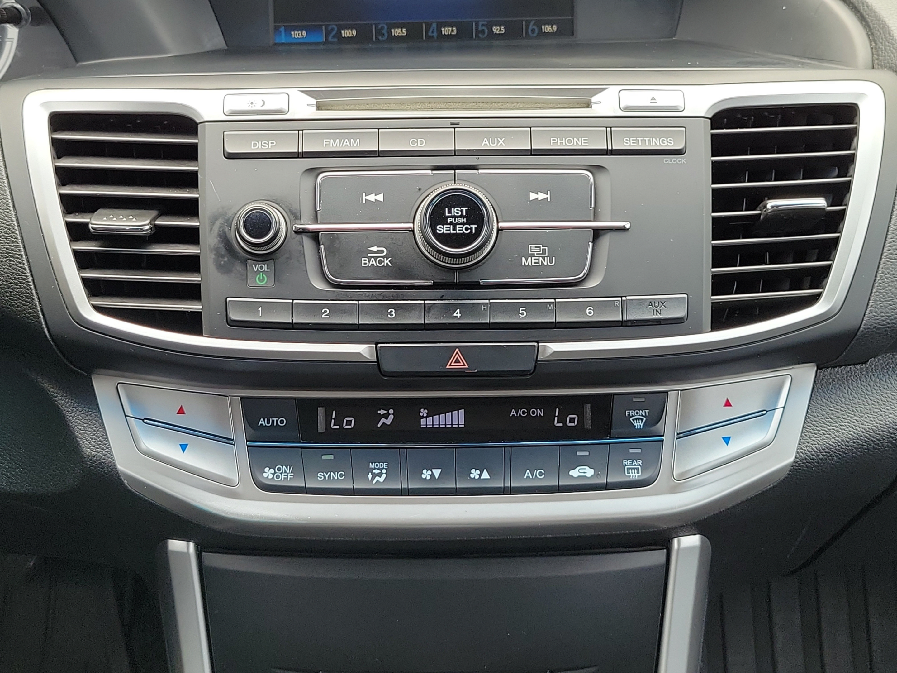 Used 2015 Honda Accord LX image 14
