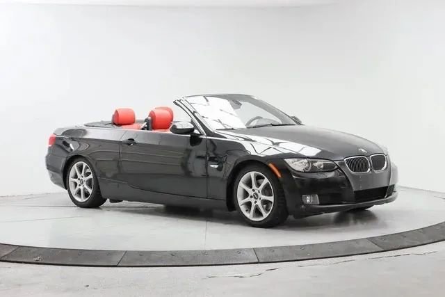 Used 2007 BMW 328i Convertible image 1