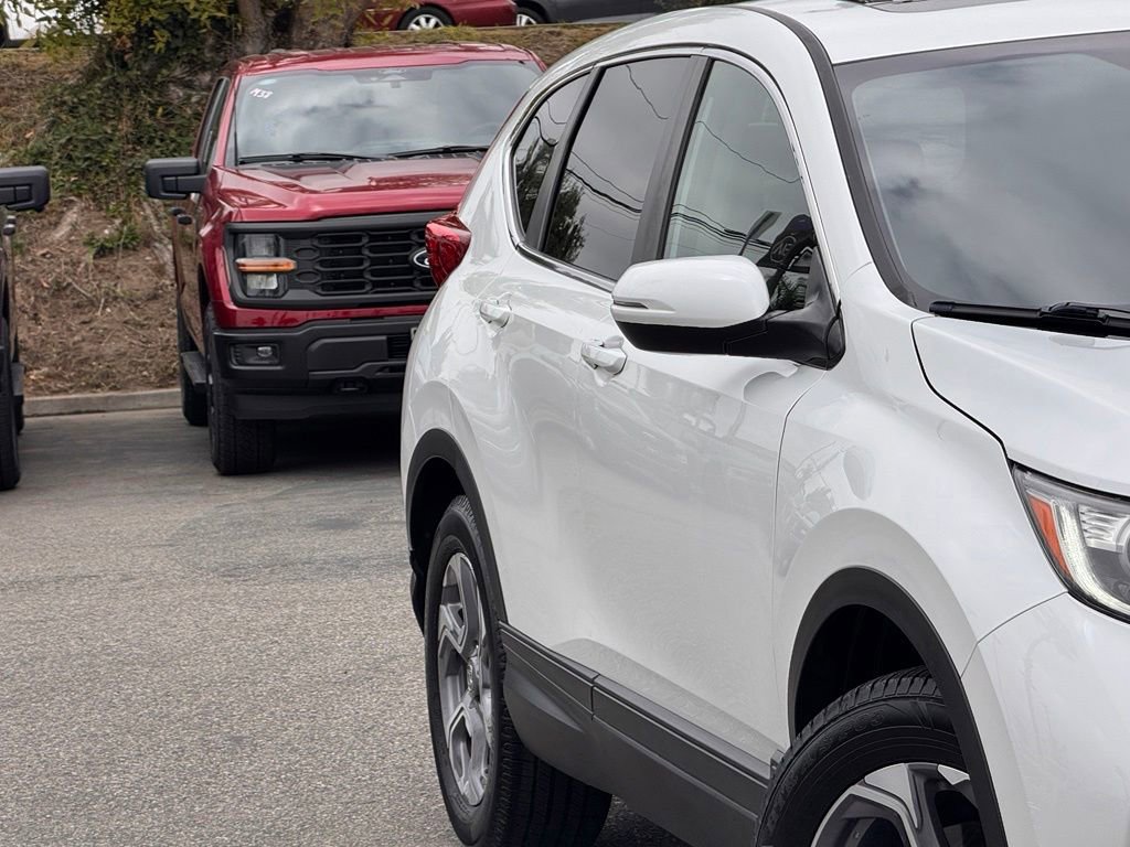 Used 2019 Honda CR-V EX image 5