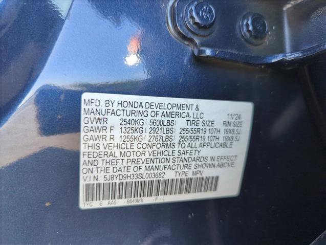 Used 2025 Acura MDX FWD image 29