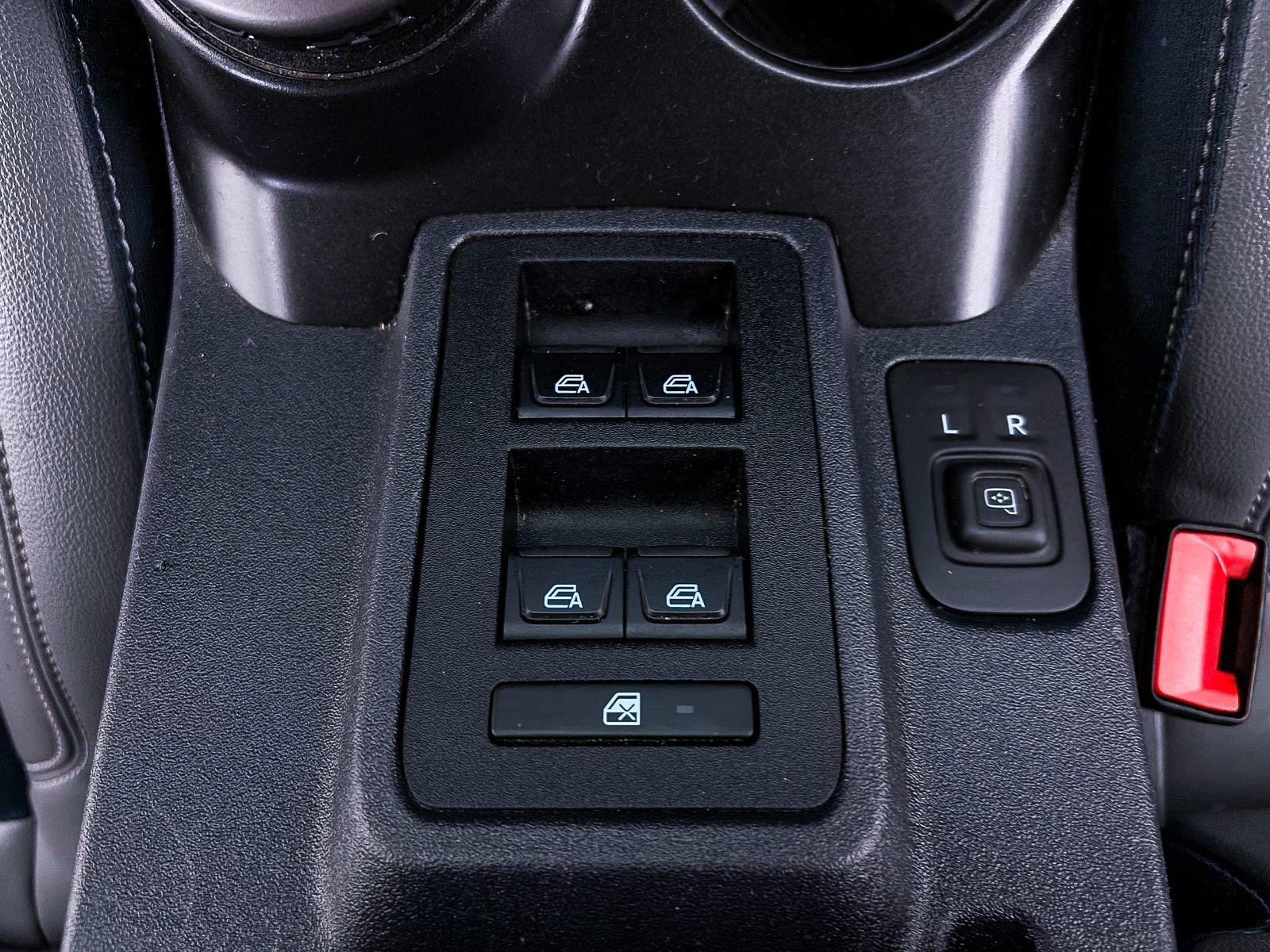 Used 2023 Ford Bronco Outer Banks image 29