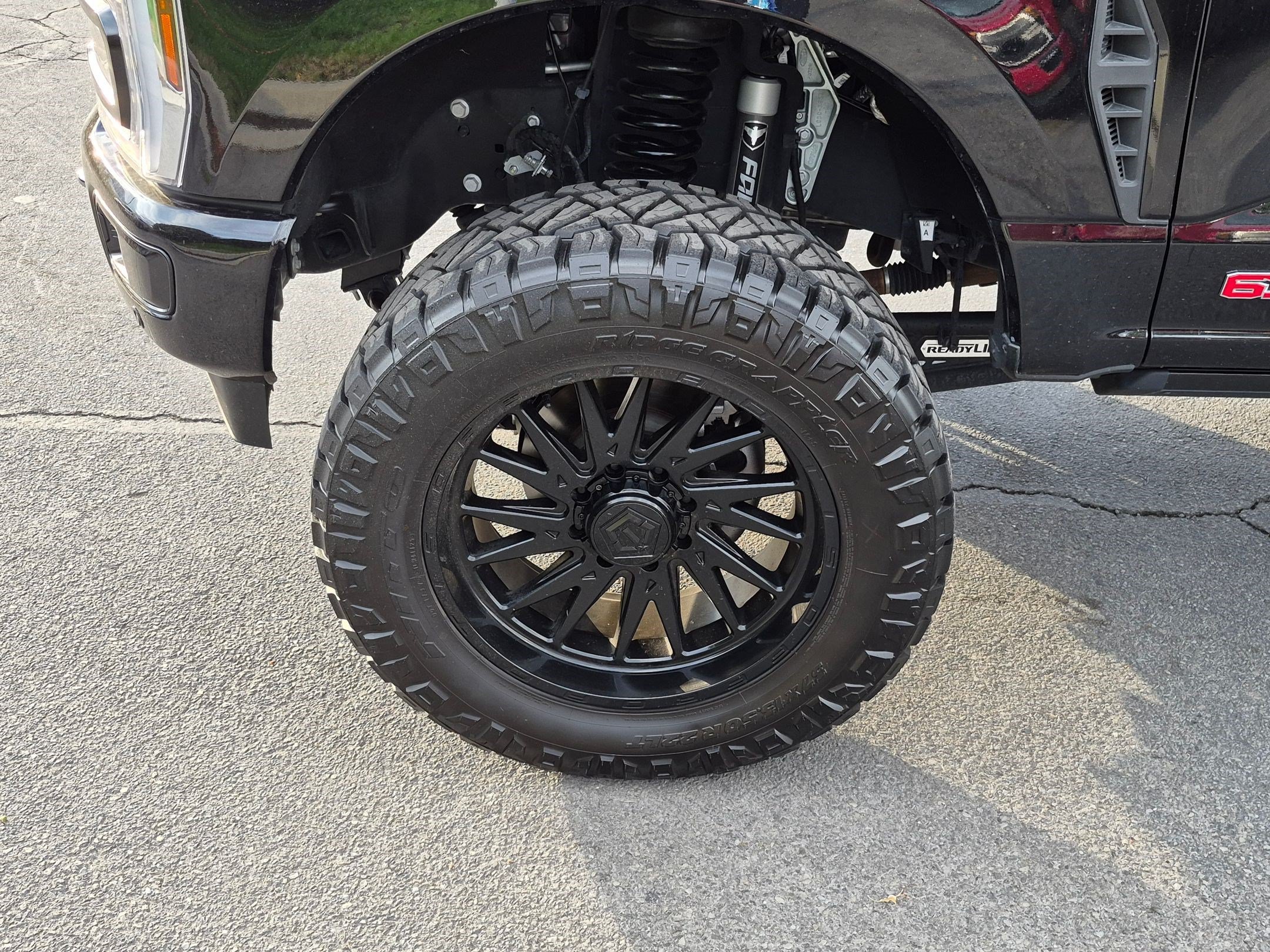 Used 2024 Ford F350 Platinum AWD/4WD image 14