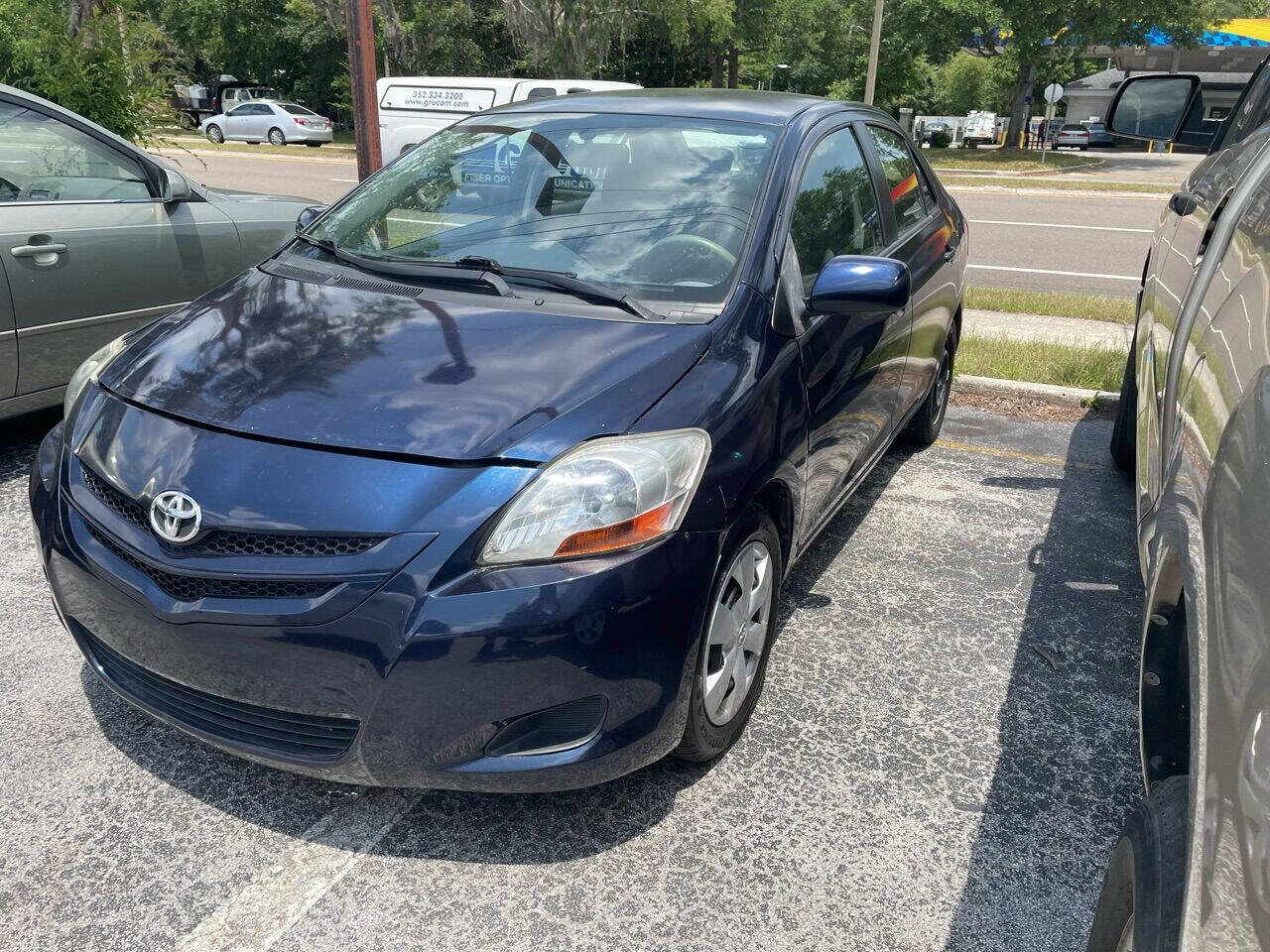 Used 2008 Toyota Yaris Sedan image 2