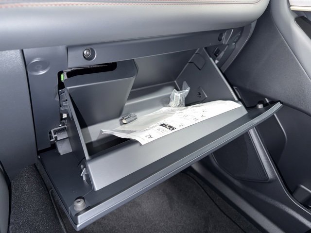 New 2026 Ford Explorer Active w/ Active Comfort Package image 28