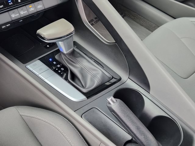 Certified 2025 Hyundai Elantra Sport FWD image 14