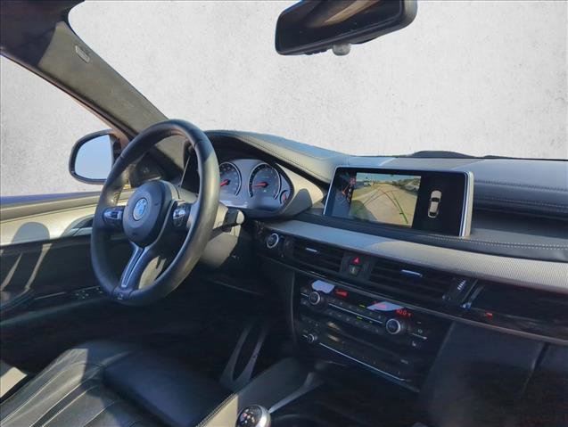Used 2016 BMW X6 M image 21