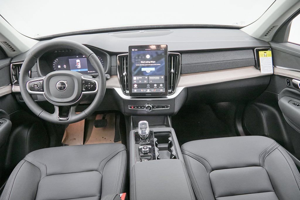 New 2026 Volvo XC90 B6 Core image 23