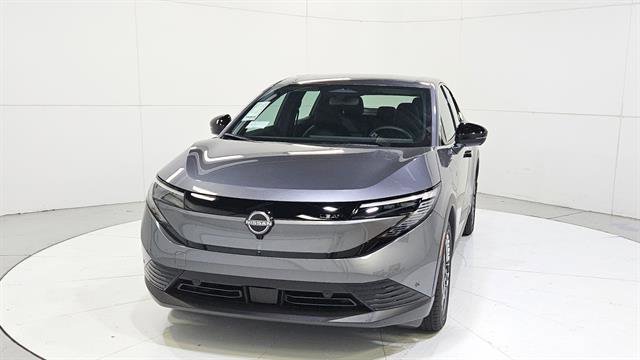 New 2026 Nissan Leaf SV+ w/ Floor Mat Package (SV+) FWD image 2