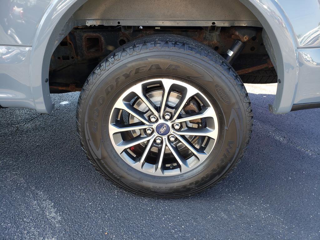 Used 2019 Ford F150 XLT w/ Equipment Group 302A Luxury image 27