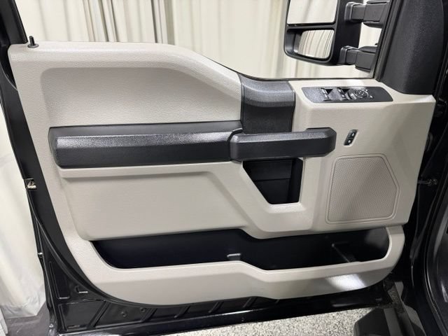 Used 2021 Ford F250 XL w/ STX Appearance Package AWD/4WD image 15