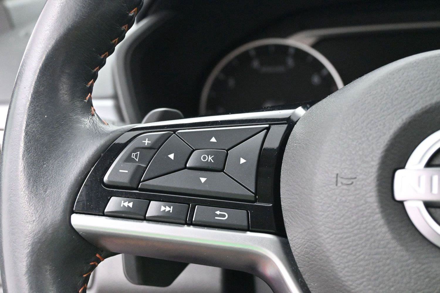 Used 2023 Nissan Altima 2.5 SR FWD image 16