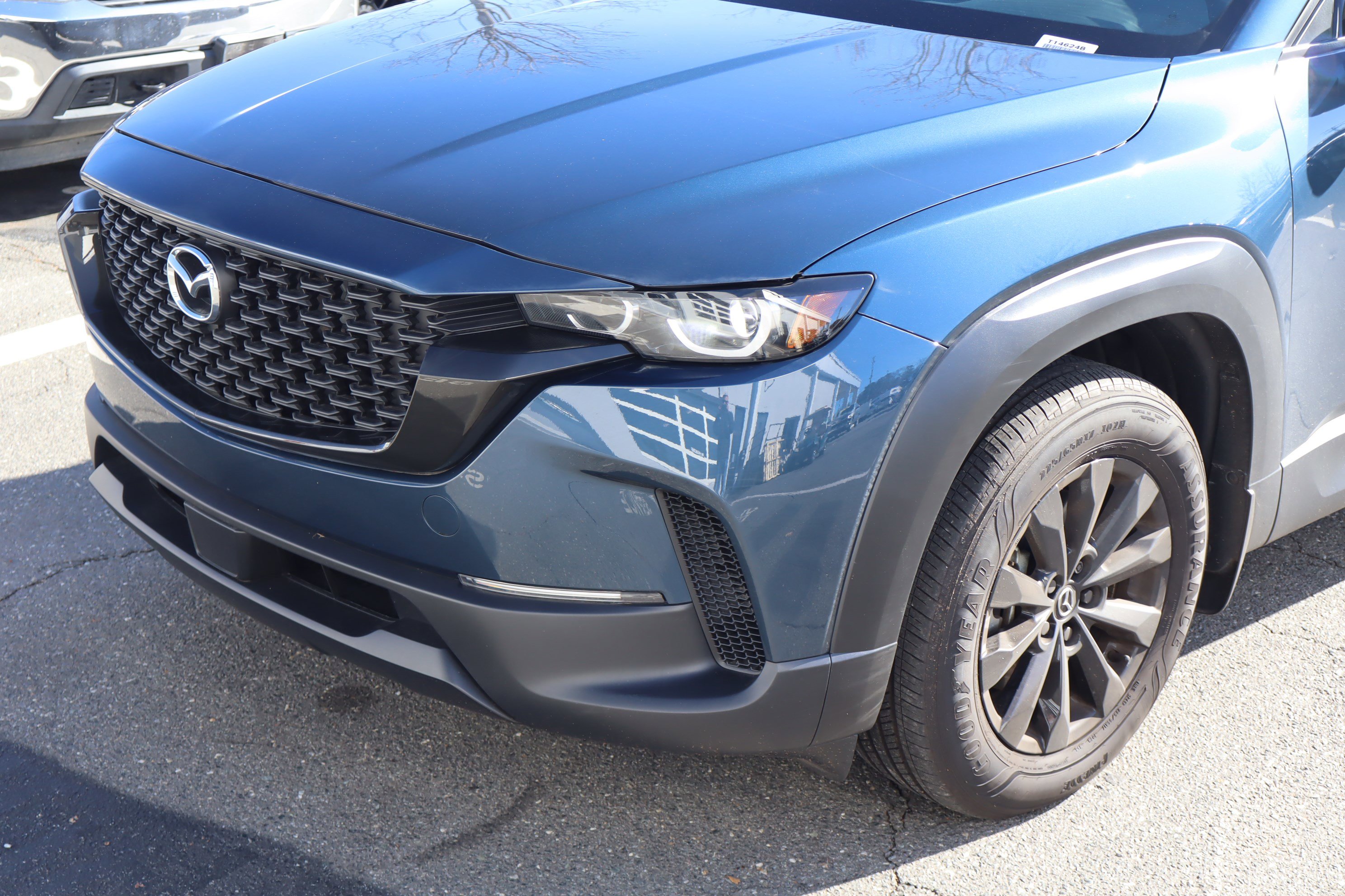 Used 2025 MAZDA CX-50 AWD 2.5 S w/ Premium Package image 6