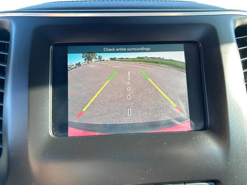 Used 2021 Jeep Cherokee Latitude Plus image 19