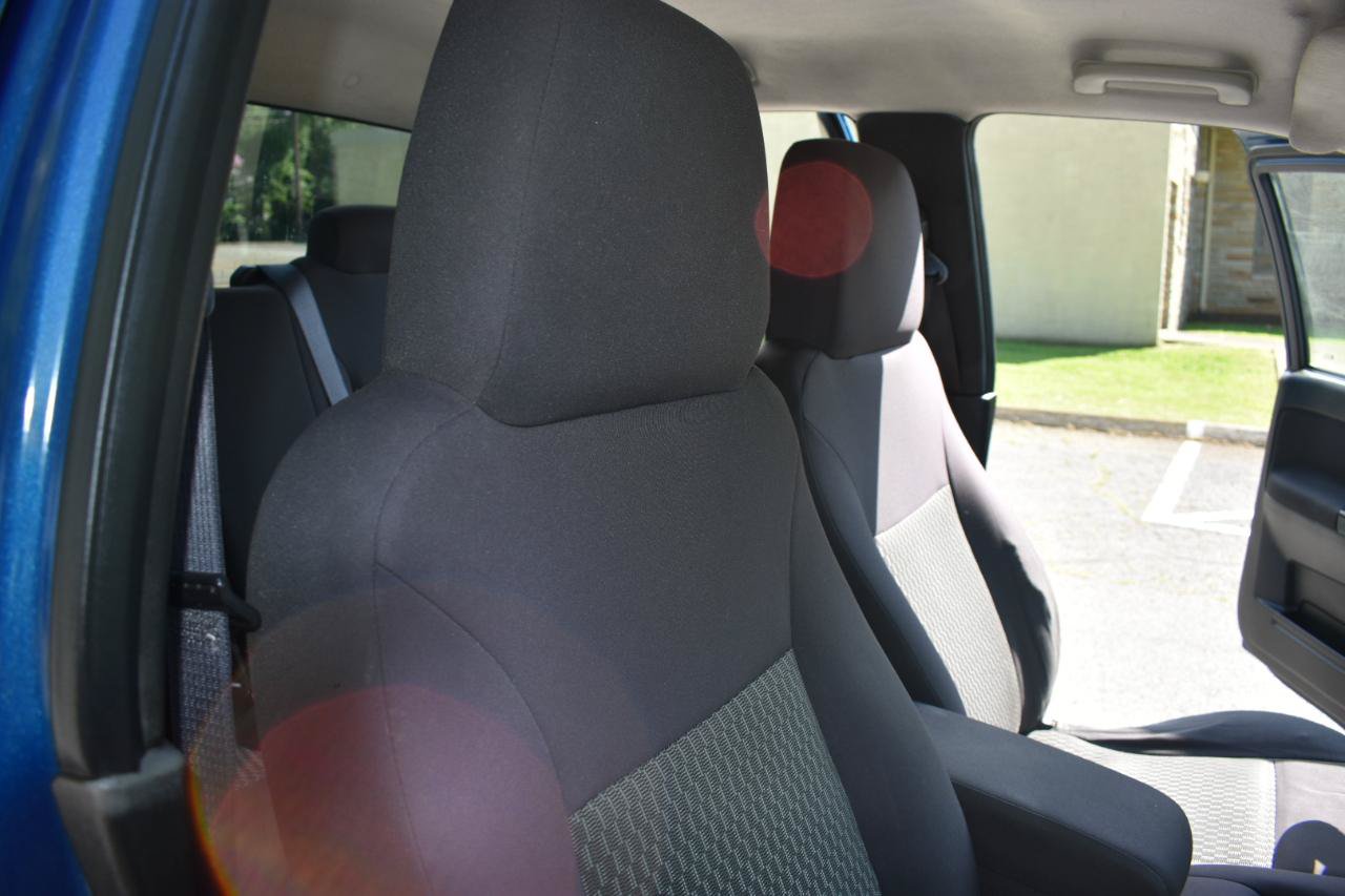 Used 2012 Chevrolet Colorado LT AWD/4WD image 21