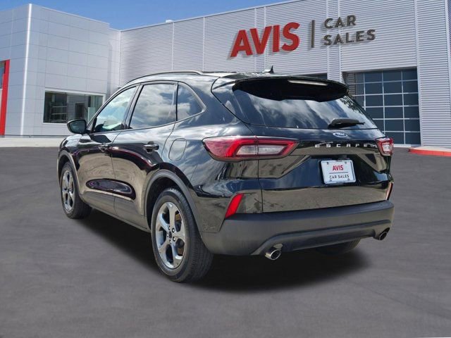 Used 2025 Ford Escape ST-Line FWD image 10