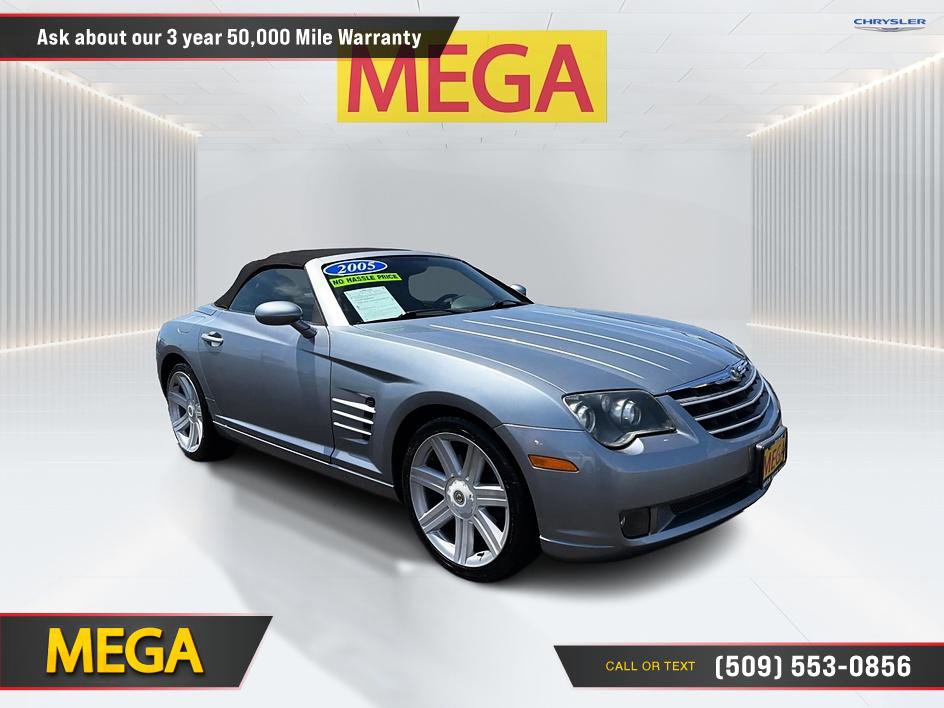 Used 2005 Chrysler Crossfire Limited RWD image 3