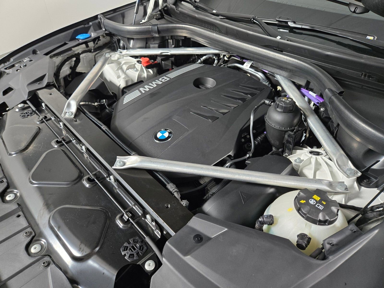 Used 2025 BMW X5 xDrive40i AWD/4WD image 19