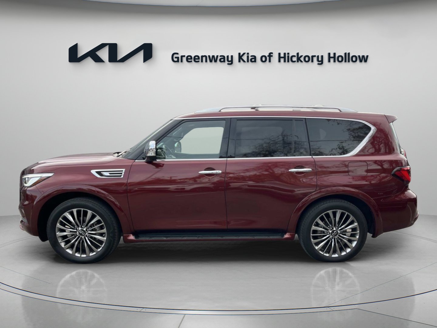 Used 2021 INFINITI QX80 Sensory w/ All-Season Package image 4