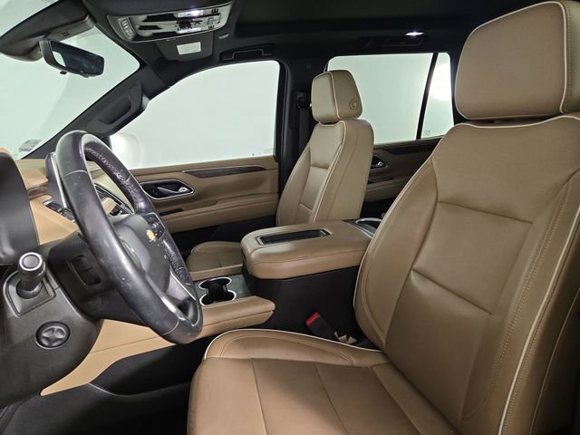 Used 2021 Chevrolet Tahoe Premier w/ Premium Package image 13