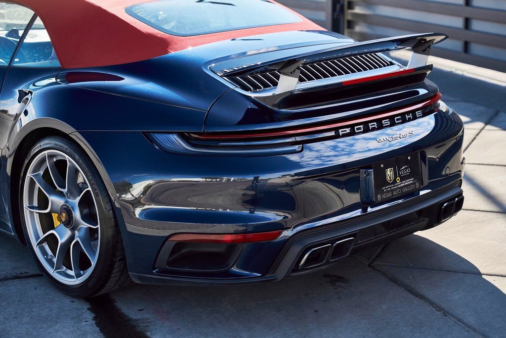Used 2021 Porsche 911 Turbo S image 11