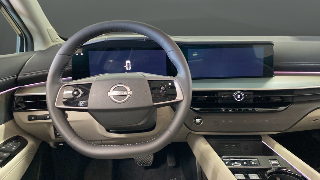 Used 2025 Nissan Murano SL AWD/4WD image 11