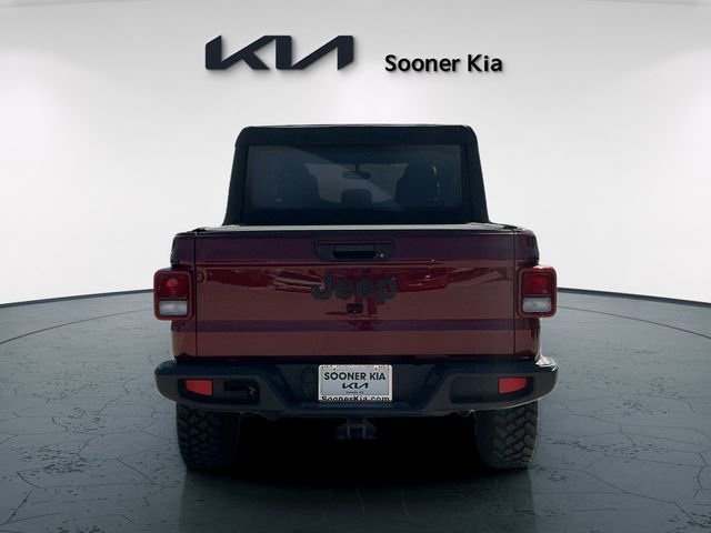 Used 2021 Jeep Gladiator Willys image 5