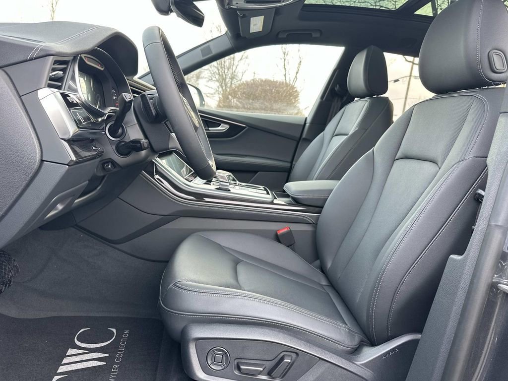 New 2026 Audi Q8 Premium Plus image 26