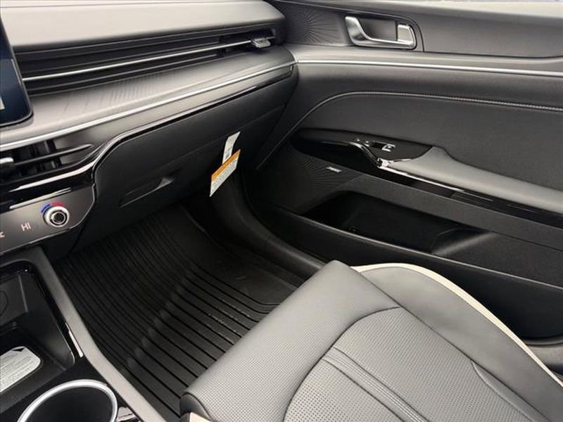 New 2026 Kia K5 GT-Line image 26