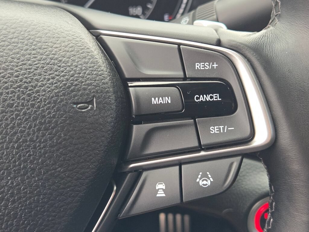 Used 2018 Honda Accord Sport image 33