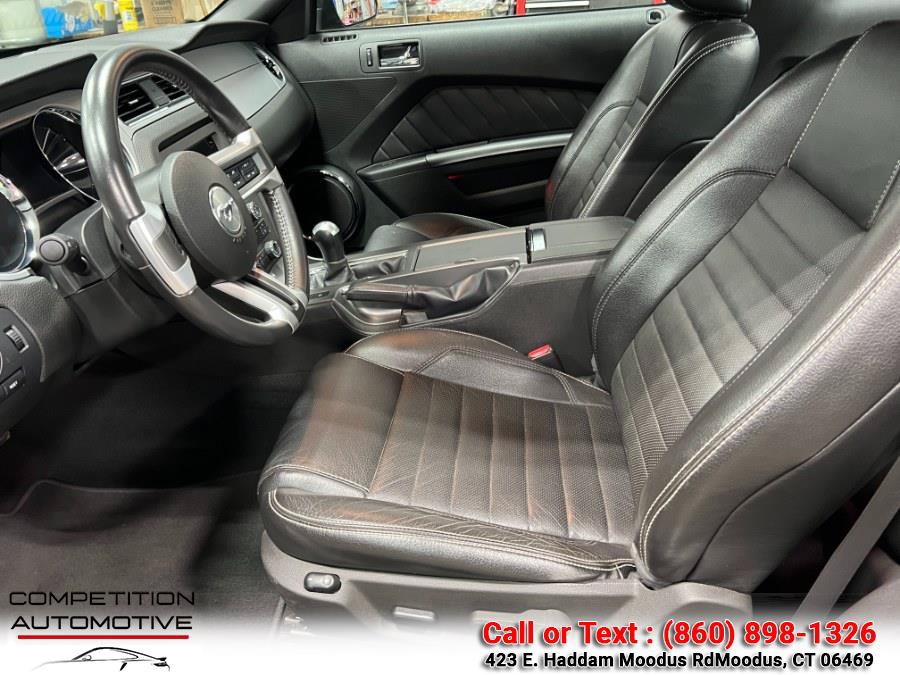 Used 2010 Ford Mustang GT Premium RWD image 13