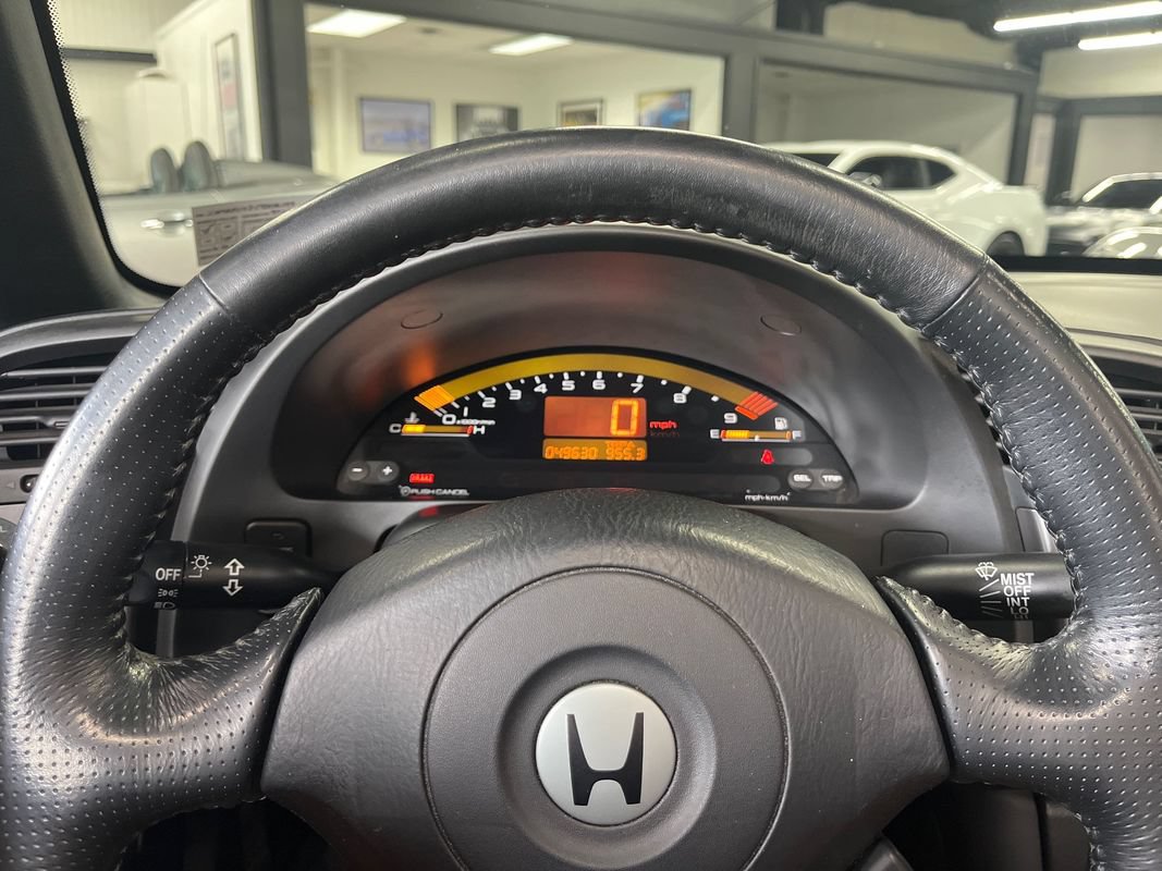 Used 2000 Honda S2000 image 47