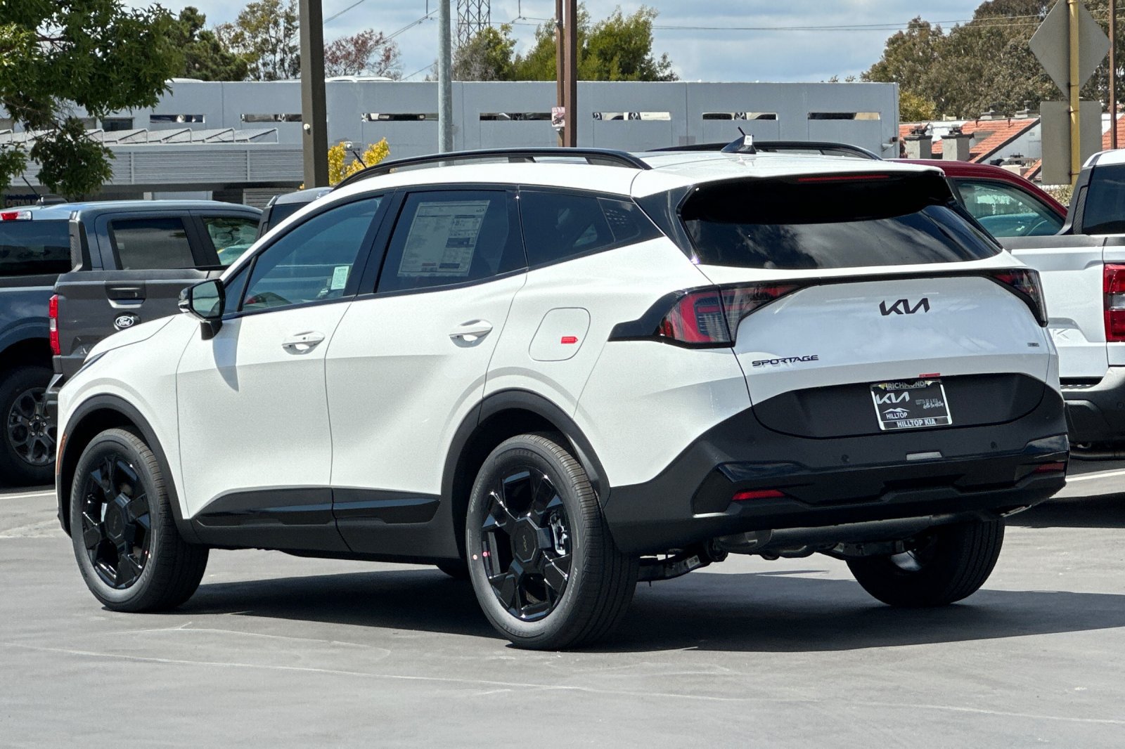 New 2027 Kia Sportage X-Line AWD/4WD image 6