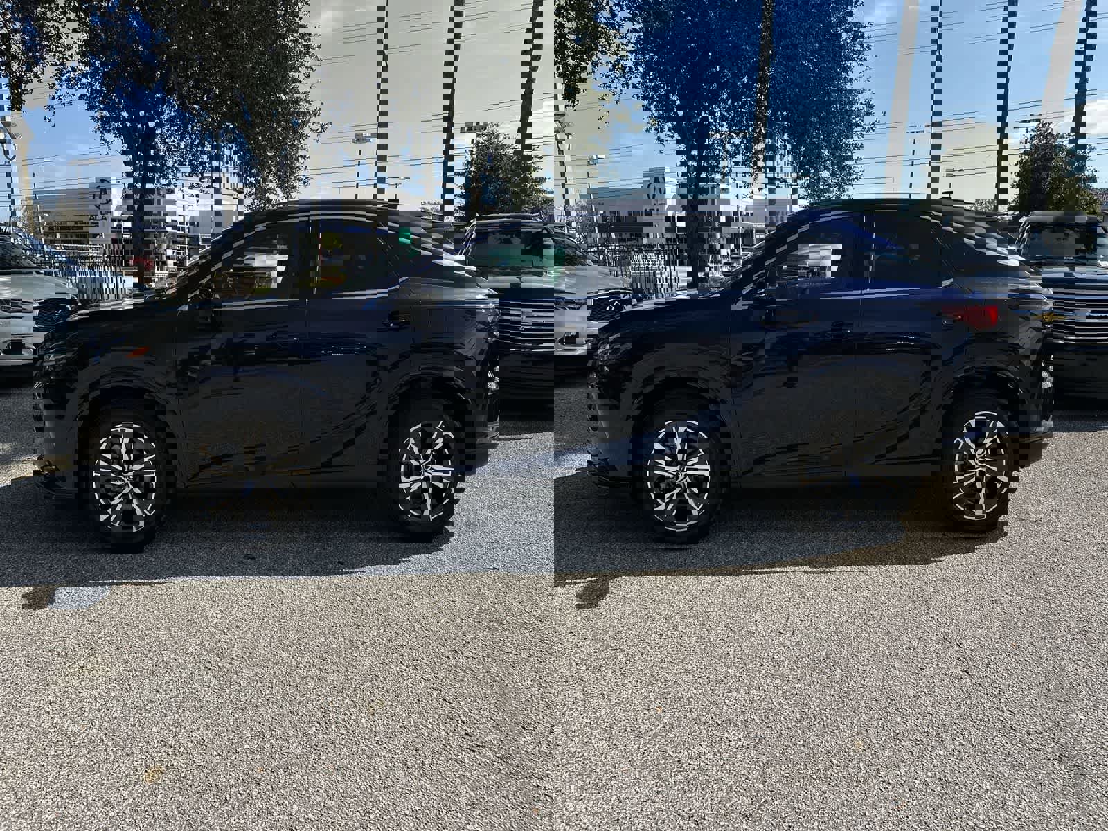 Used 2024 Lexus RX 350 FWD w/ Technology Package image 8