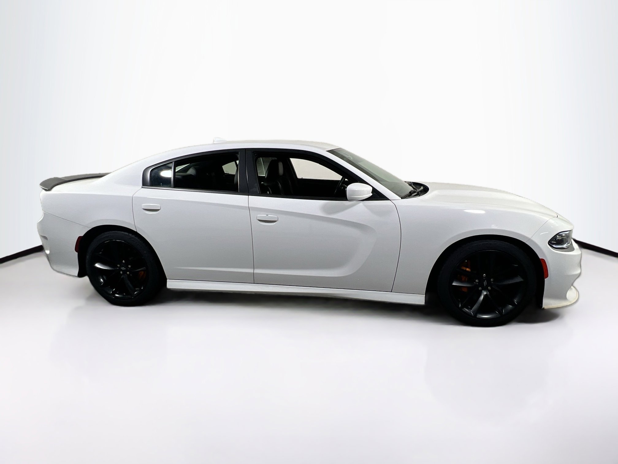 Used 2022 Dodge Charger GT w/ Plus Group image 4