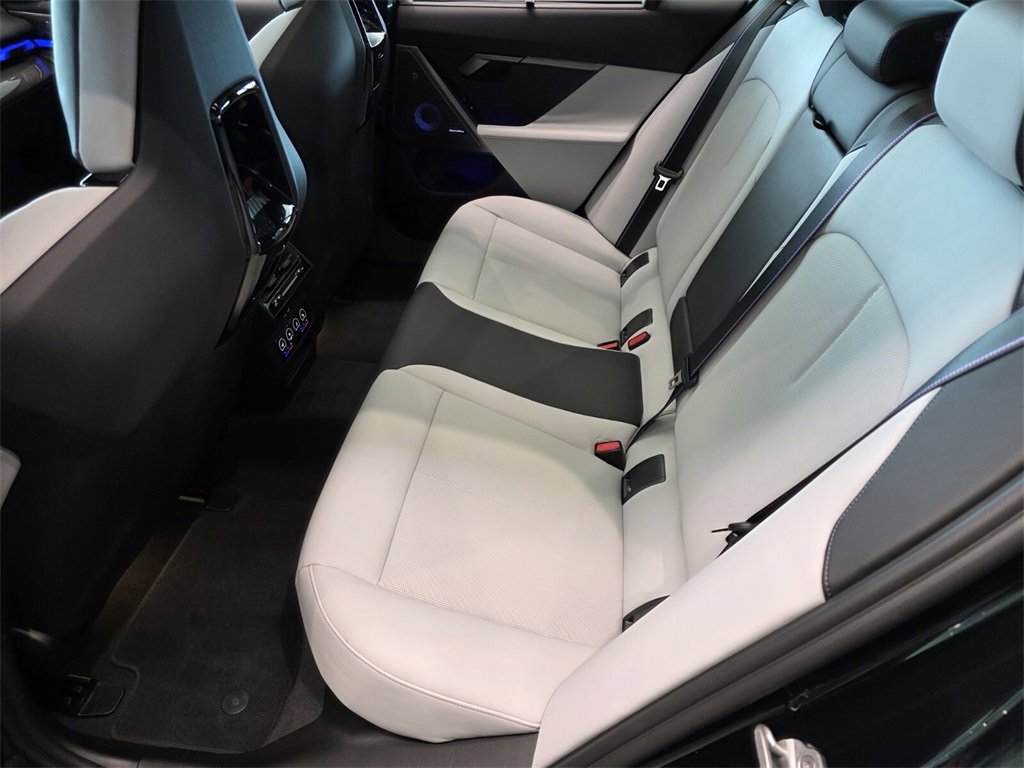 New 2026 BMW M5 Touring w/ Executive Package image 11