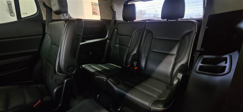Used 2019 GMC Acadia Denali w/ LPO, Floor Liner Package image 20