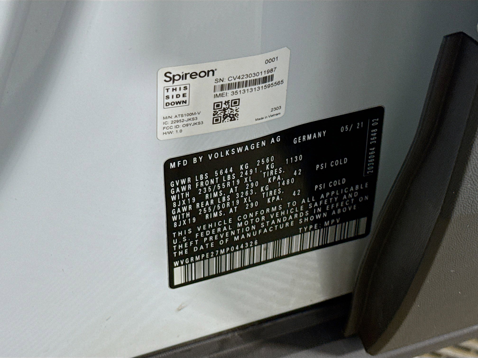 Used 2021 Volkswagen ID.4 Pro w/ ID.4 Protection Package image 40