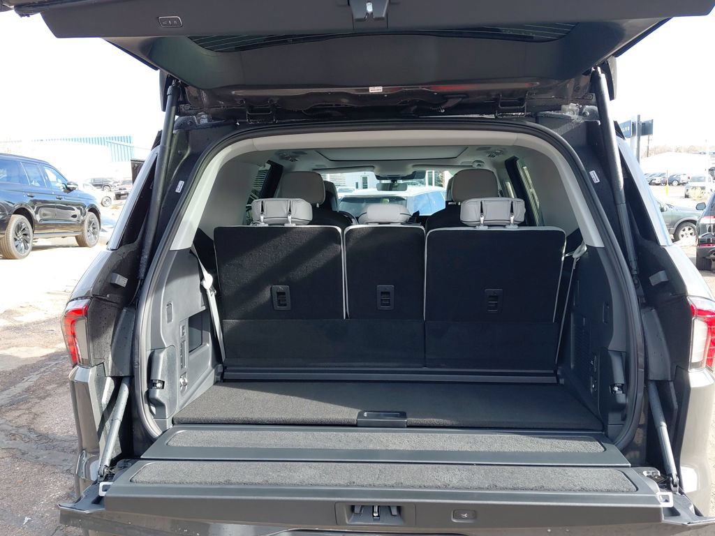 New 2026 Lincoln Navigator Black Label AWD/4WD image 28