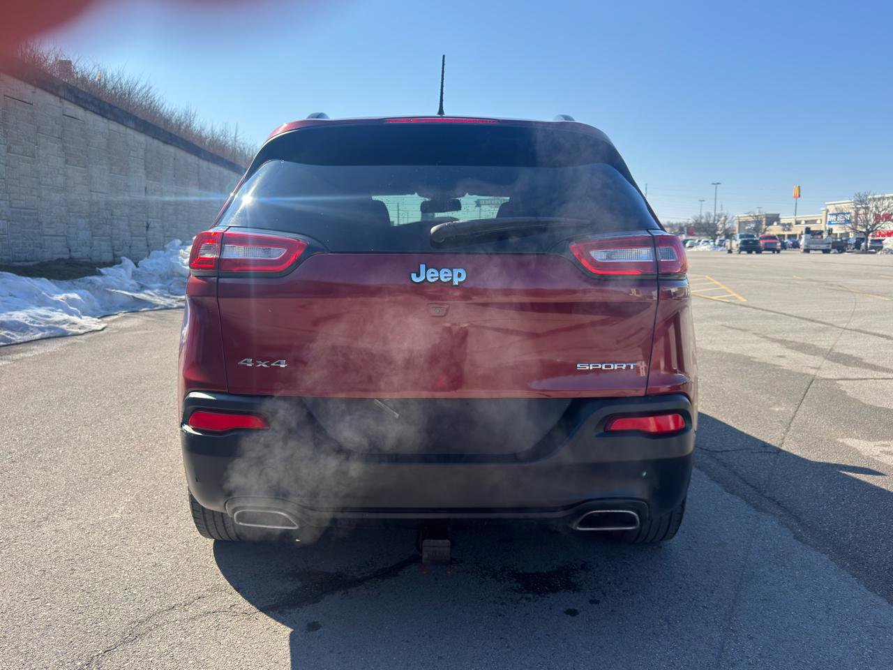 Used 2017 Jeep Cherokee Sport w/ Cold Weather Group image 4