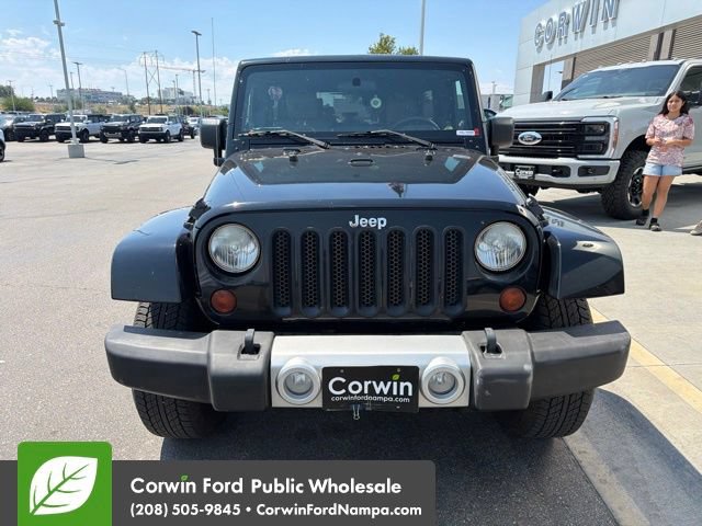 Used 2010 Jeep Wrangler Unlimited Sahara w/ Trailer Tow Group AWD/4WD video 2