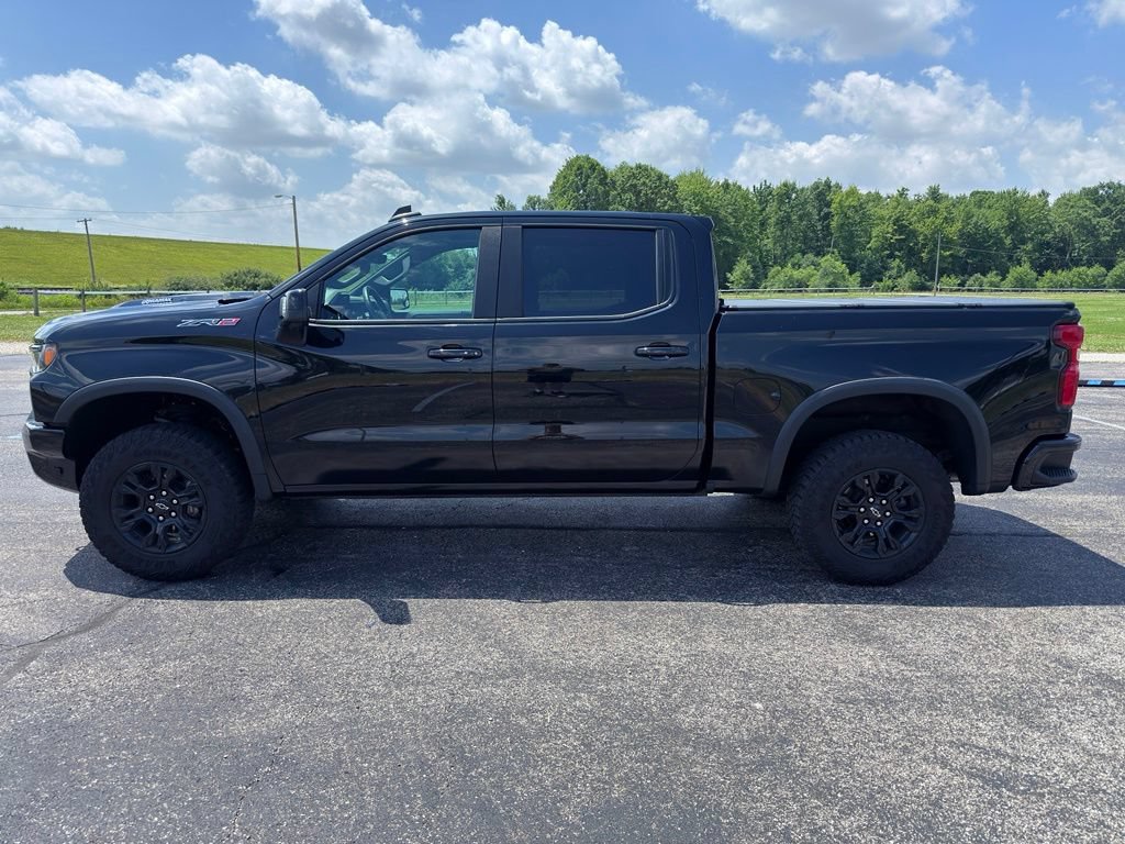 Used 2024 Chevrolet Silverado 1500 ZR2 w/ Technology Package AWD/4WD image 25