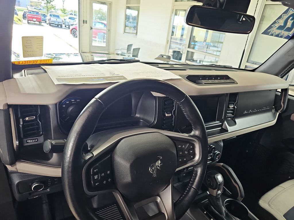 Used 2022 Ford Bronco Big Bend w/ Sasquatch Package AWD/4WD image 19